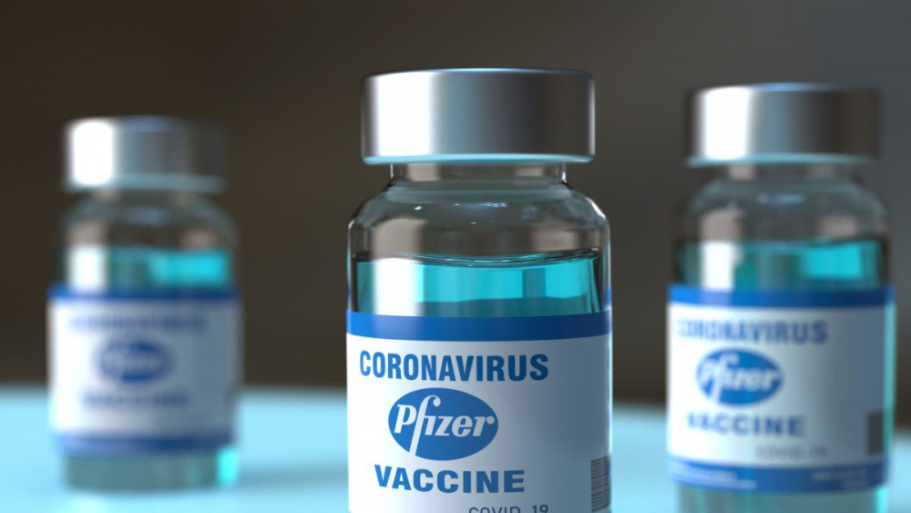 Директорът на Pfizer алармира: Не правете тази грешка, въпреки ваксините! 