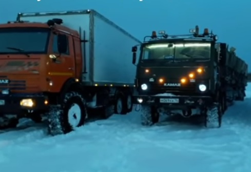 Вижте какво е да си тираджия в най-студената част на Русия ВИДЕО