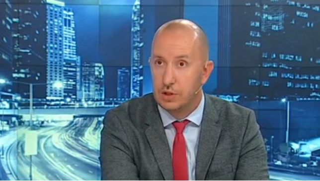 Наш икономист: Левият популизъм ни води към катастрофа