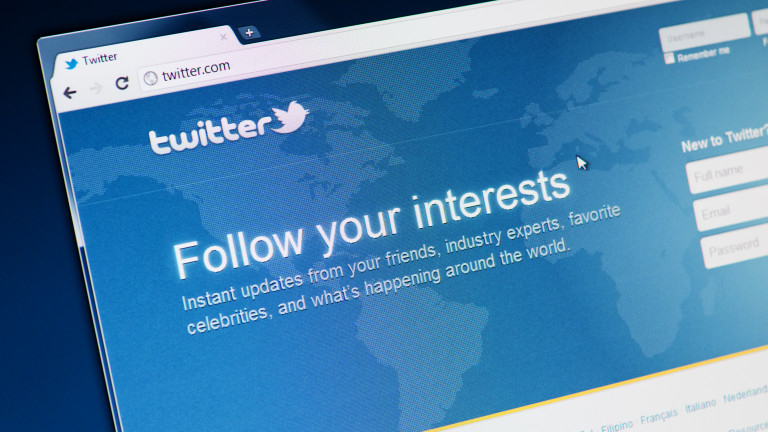 Twitter бори дезинформацията около COVID ваксините