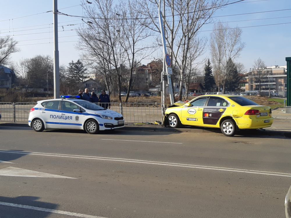 Сигнал до БЛИЦ! Ново адско меле в "Овча купел" в София СНИМКИ