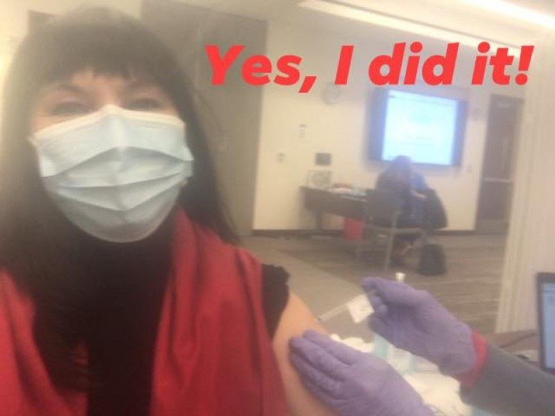 Първата българка, която си сложи ваксина на Pfizer срещу К-19, сподели откровено, че... 