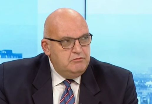 Д-р Брънзалов: Решението за антигенните тестово е правилно, но...