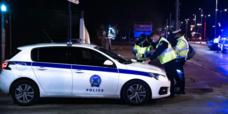 Арести в Гърция за нарушена карантина