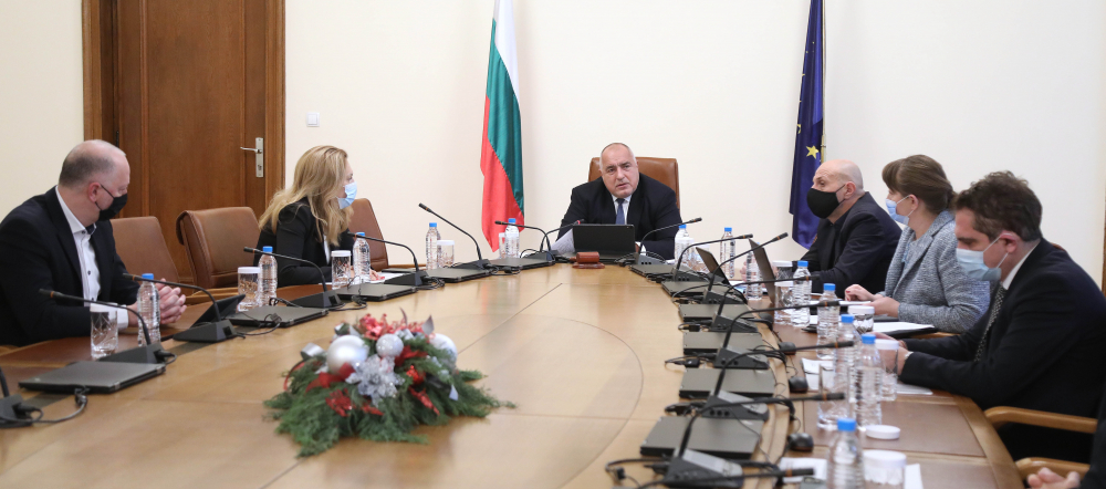 Правителството с важно решение за парите на бъдещите пенсионери 