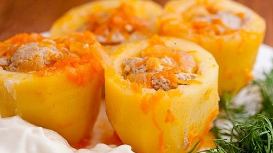 Няма наяждане с тези антикризисни пълнени картофки