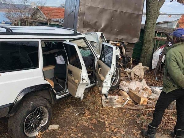 Смъртоносна трагедия в първите часове на новата година в Бургаско СНИМКИ 