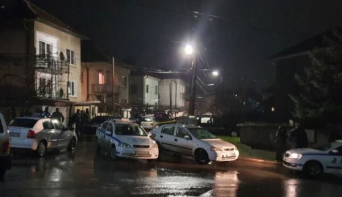 Криминалисти: Момчето влачило трупа на малкия Тома, после трило кръв с гъба и леген