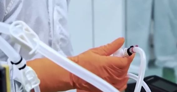 Учени откриха защо при някои пациенти К-19 протича изключително тежко 