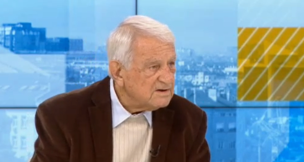Проф. Алтънков: Тръмп взривява статуквото още откакто бе кандидат-президент