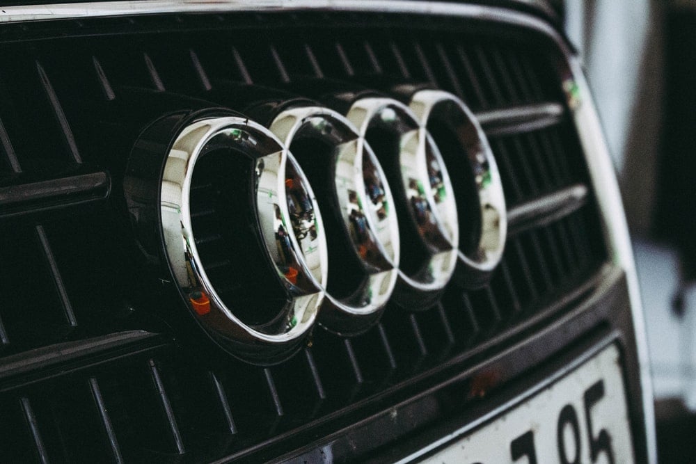 Публикуваха първи шпионски СНИМКИ на новия Audi A8
