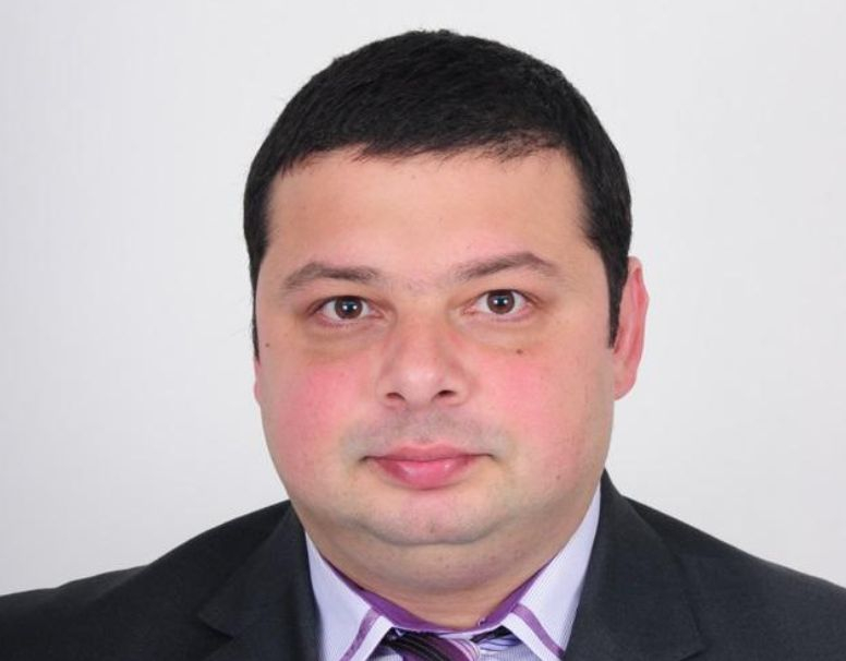 Коментар: Не бива дебатът за отговорността на главния прокурор да измества разговора за настоящите му постижения