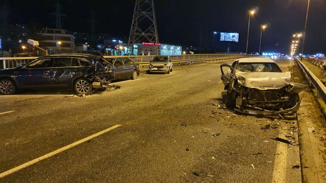 Първо в БЛИЦ! Нов ужас с пострадали в София ВИДЕО