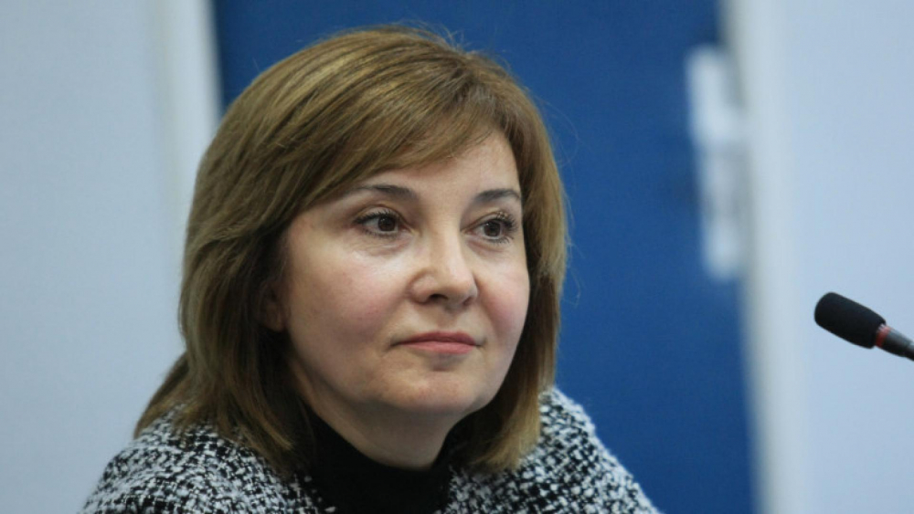 Вдигнаха заплатата на шефката на НАП