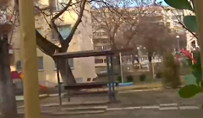 Зловеща и кървава находка до детска градина във Варна 