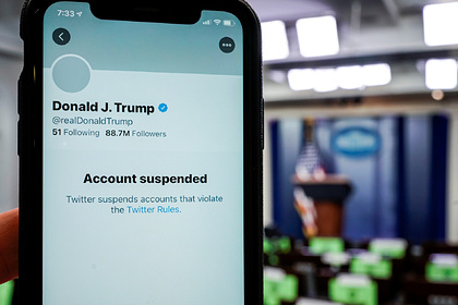 Фен на демократите съди Twitter за 88,7 милиона долара заради блокирането на Тръмп