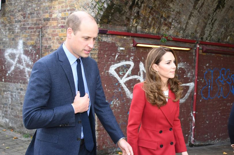 Принц Уилям се бори със страшна болест, Кейт е на ръба 