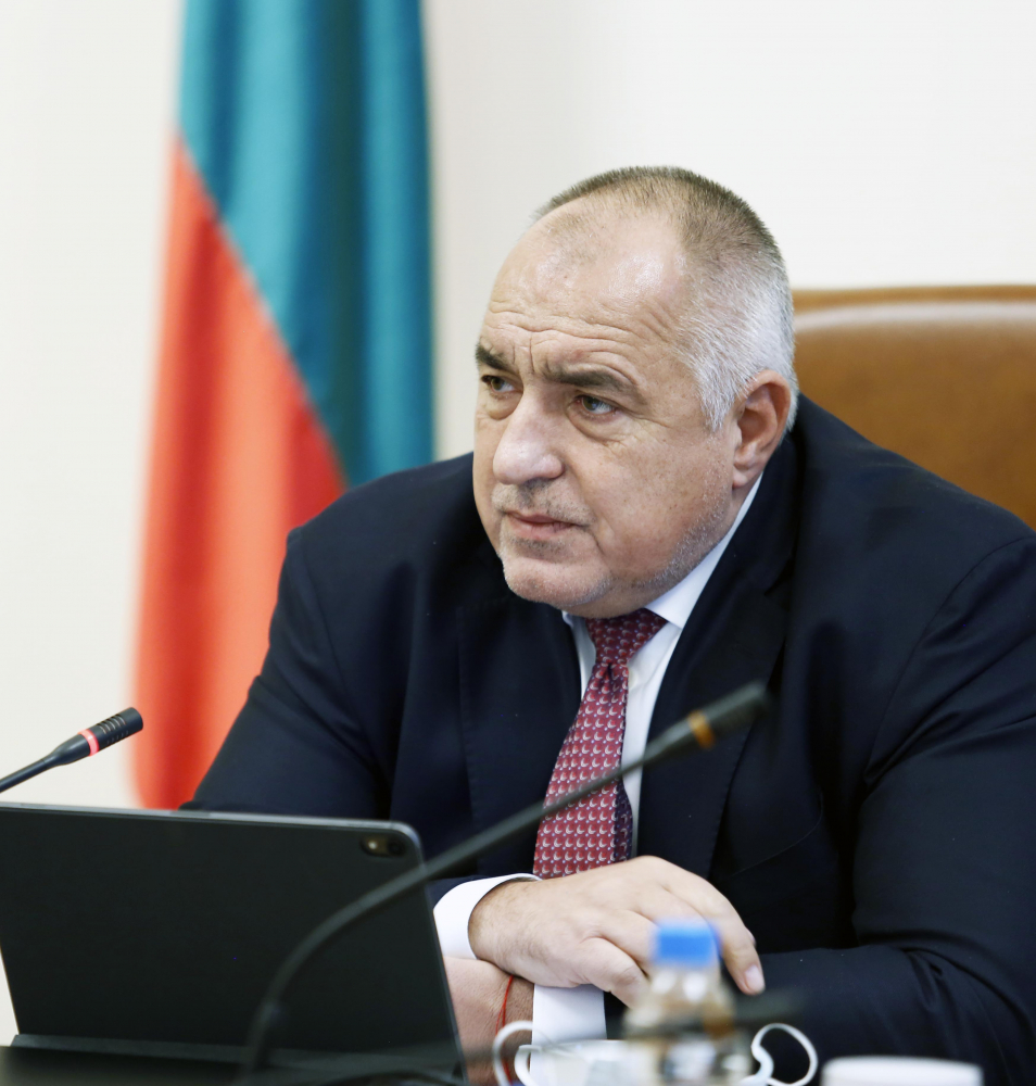 Правителството даде 3,7 млн. лева помощи на бедстващите от наводненията общини