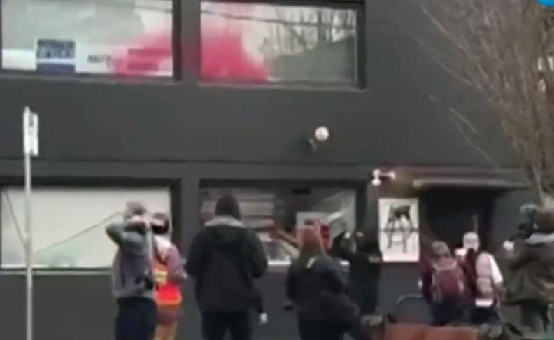 Безредици в САЩ в деня на встъпването в длъжност на Байдън ВИДЕО