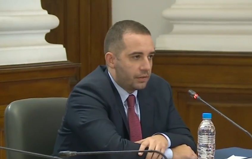 Шефът на Агенцията по лекарствата с много важни данни!