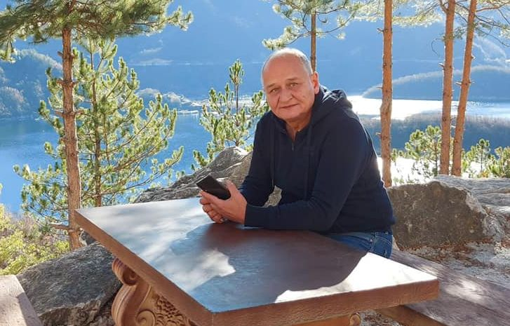Внезапно почина уважаван учител от Пазарджик 