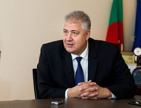 Проф. Балтов с извънредна информация за болните от британския мутант българи 