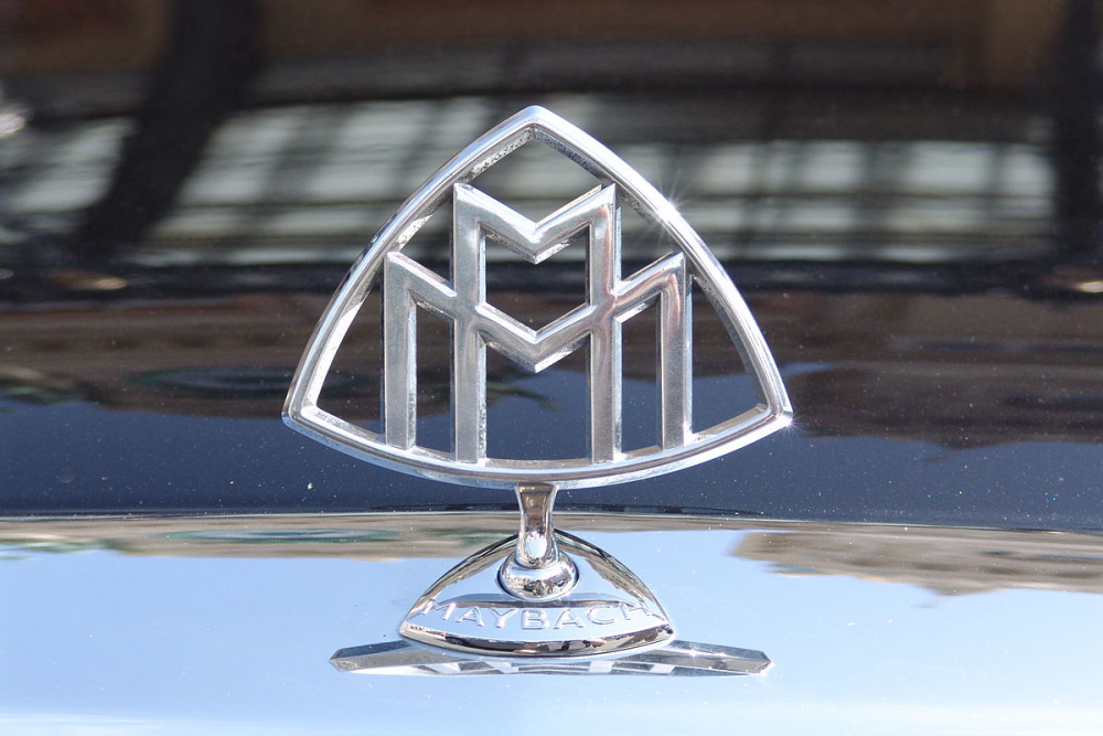 Продават хиперлуксозния Mаybасh на Муамар Кадафи СНИМКИ