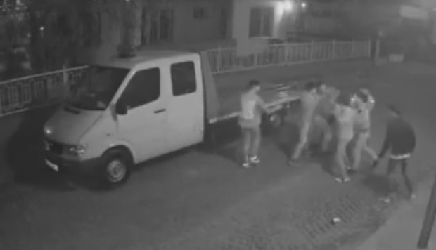 Заловиха и пуснаха циганетата, нападнали и пребили пловдивчанин 