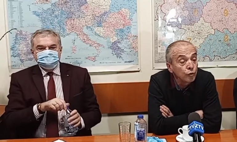 АБВ ще прави доц. Мангъров депутат 