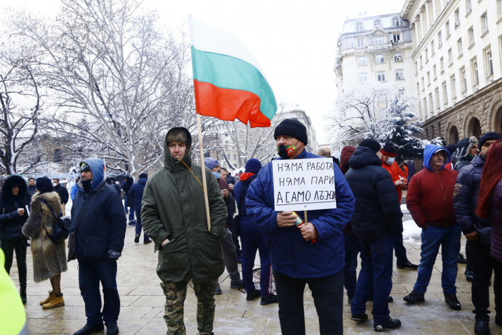 Един от най-известните ни бизнесмени с мощна подкрепа на протеста СНИМКА 