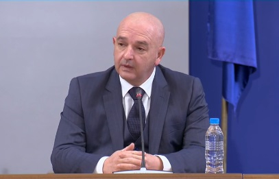 Ген. Мутафчийски разказа за необикновена, но ефикасна К-19 мярка с орехи в Гърция ВИДЕО