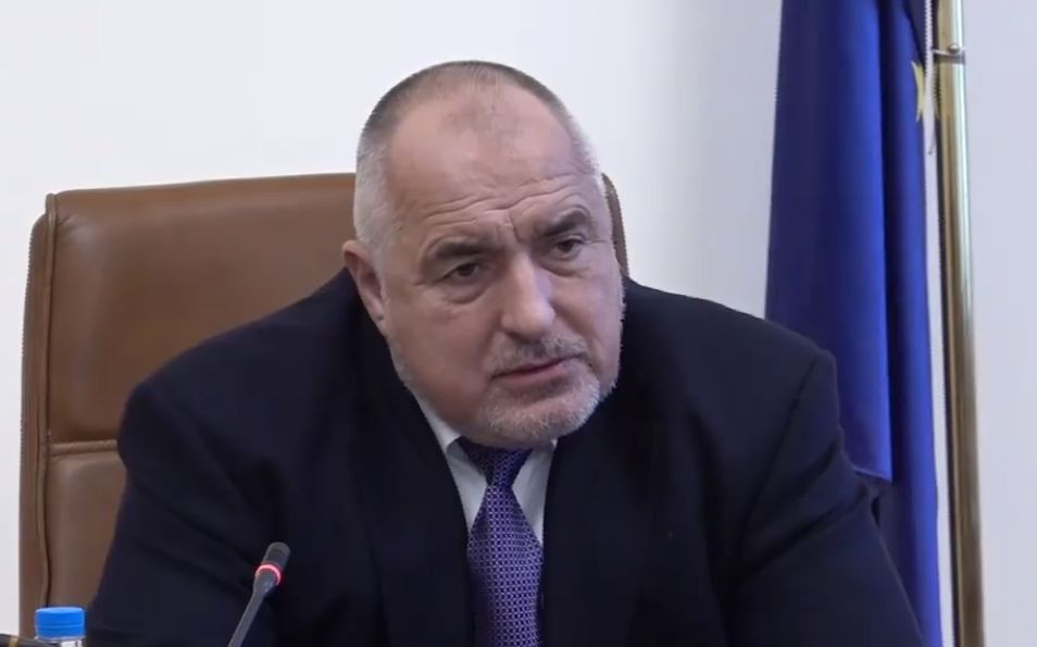 Борисов пак попари заведенията за отварянето