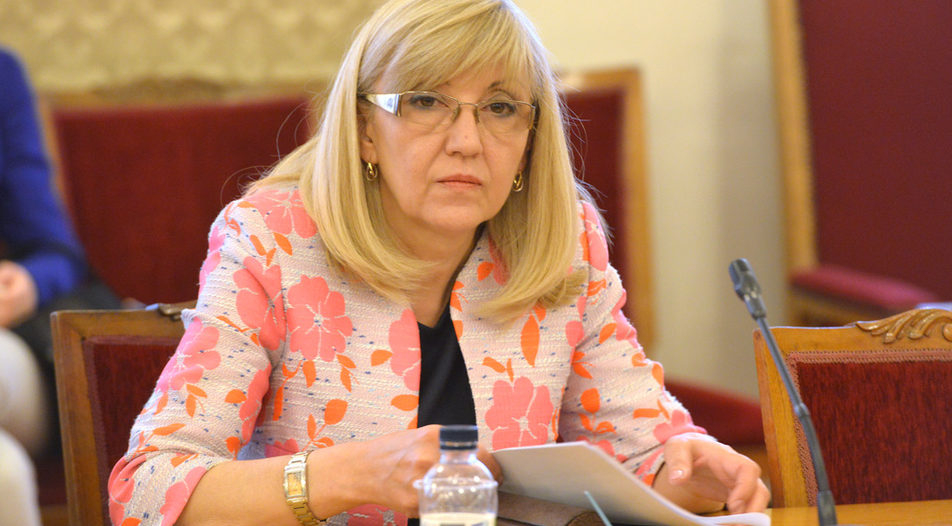 Министър Аврамова: В България никога не се е строило толкова много, както в последните години