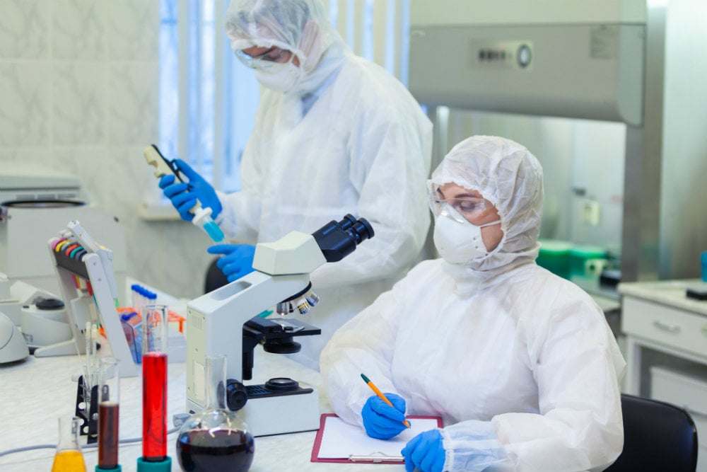 Учените поясниха дали безсимптомните носители на COVID-19 са заразни