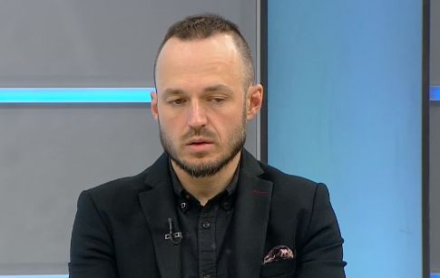 Доц. Стойчев категоричен: Радев ще подкрепи "Отровното трио" и Манолова на изборите! 