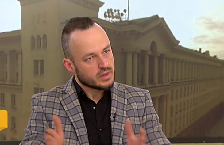 Експерти съзряха нещо шокиращо в заявката на Радев за втори мандат