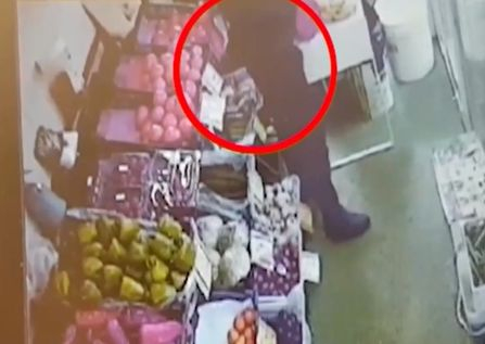 Не всеки ден в кв. "Люлин" в София се случва такава кражба ВИДЕО
