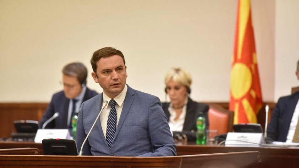 Буяр Османи: Никой не може да оспорва македонския език и идентичност