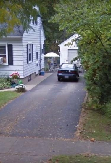 Блогърка отвори Google Maps, попадна в 2019-а и избухна в плач ВИДЕО 