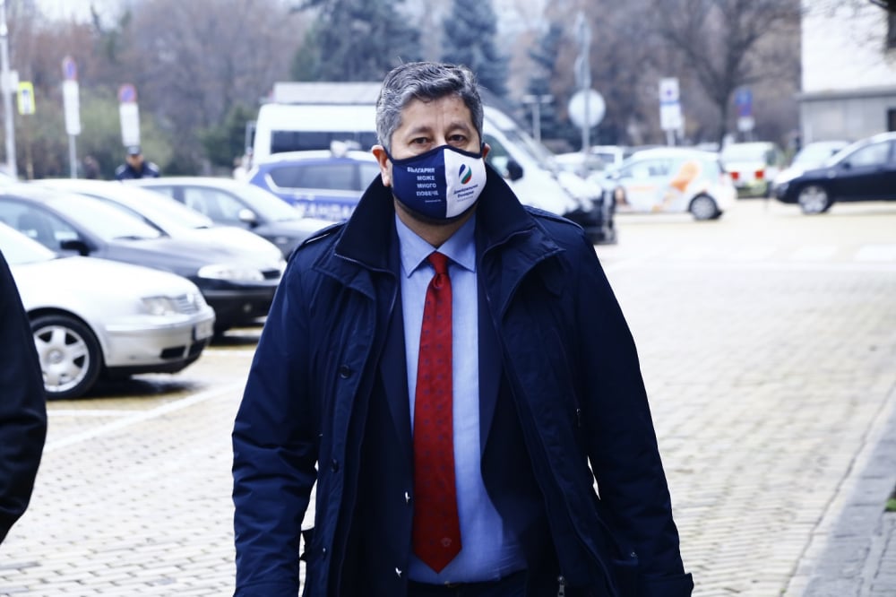 "Раковски" 134 попари Христо Иванов: Посяга на СДС като партизанин на мандра