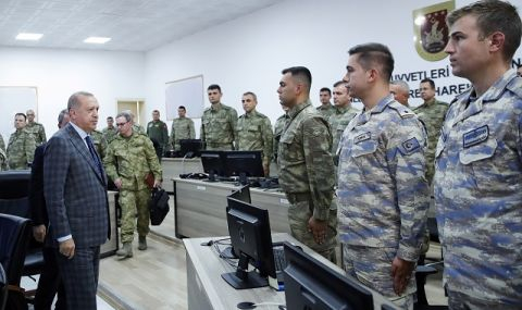 Ердоган към САЩ: Ръцете ви са изцапани с кръв