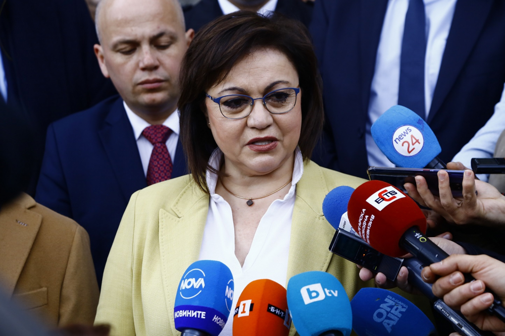Нинова гневна заради закриването на районните съдилища