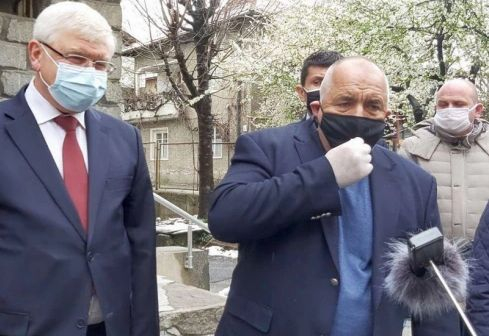 Борисов захапа Радев и се скара на Ананиев: Киро, правил си някоя мошенгия! ВИДЕО