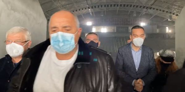 Борисов инспектира строежа на новата спортна зала в Бургас и обяви... ВИДЕО 