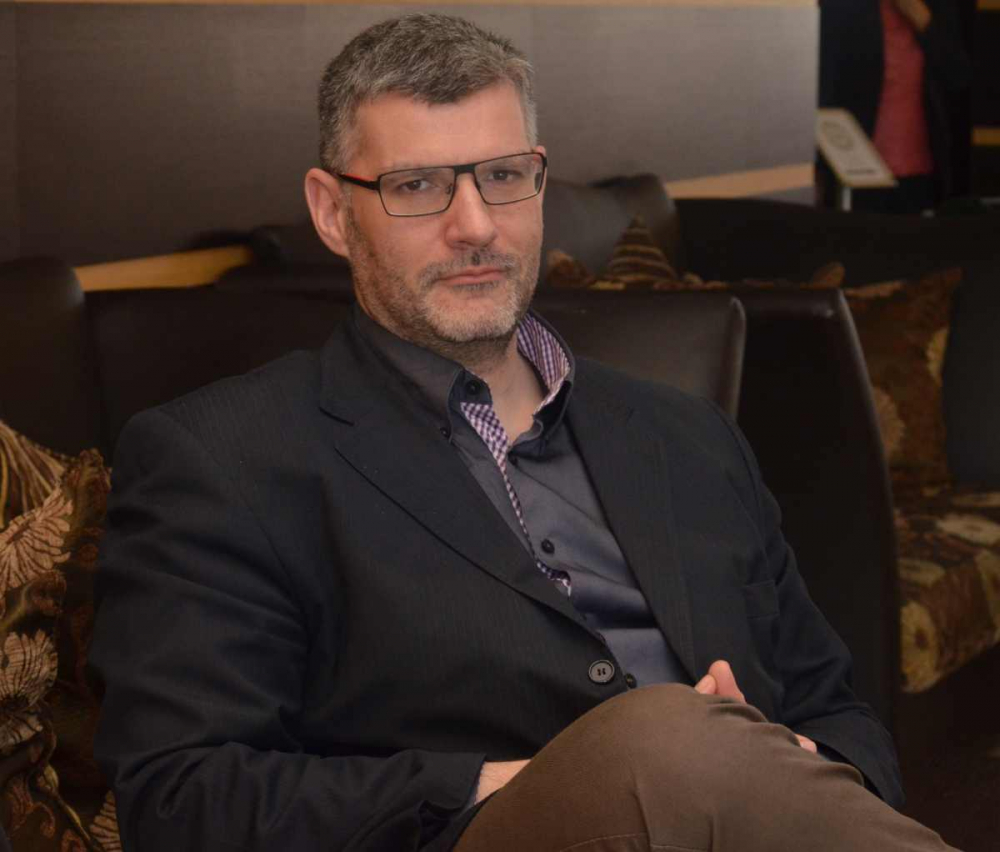 Проф. Момеков с мрачен сценарий за К-19, посочи къде тлее жестока епидемия