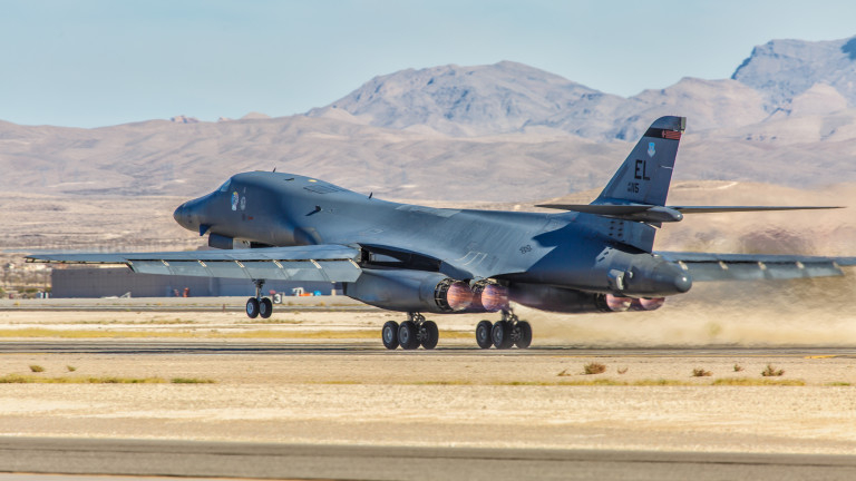 Защо САЩ изпратиха бомбардировачи B-1B Lancer в Норвегия?