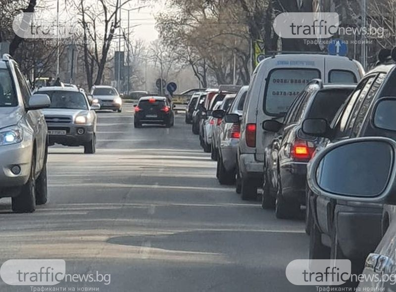 Тарикат изправи косите на пловдивчани с безумно изпълнение СНИМКИ 