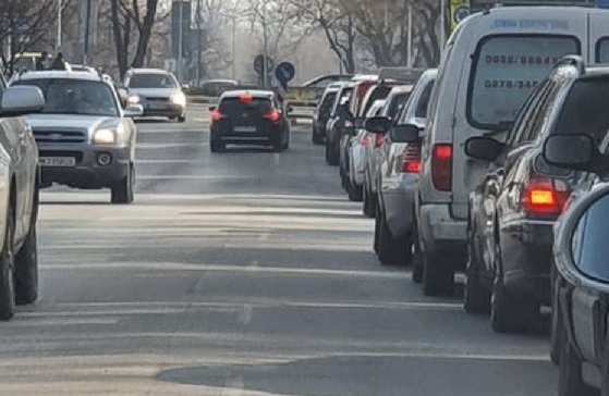 Тарикат изправи косите на пловдивчани с безумно изпълнение СНИМКИ 