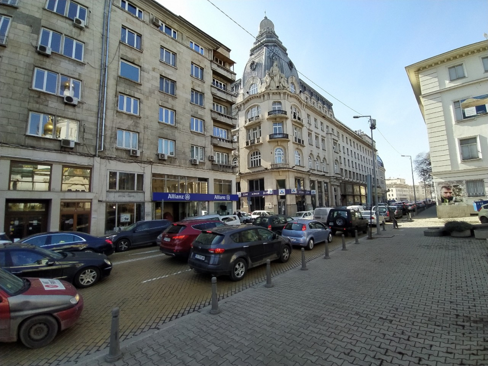 Кошмар в центъра на София СНИМКИ