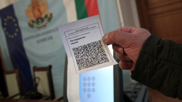 Рекорд: 3 метра ще е разписката от машините на вота